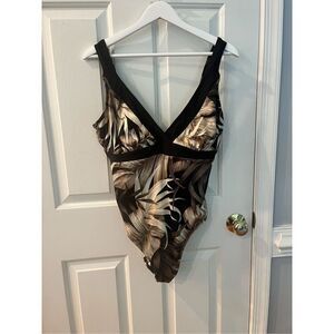 Longitude Black & Brown Leaves One Piece Slimming Swimsuit sz 16 EUC